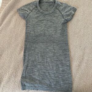 Lululemon Swiftly Tech Short Sleeve Shirt